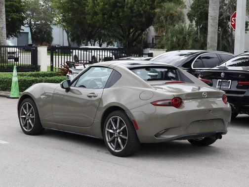 2023 Mazda MX-5 Miata RF Grand Touring