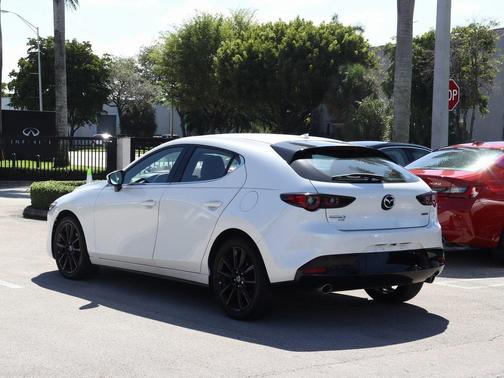 2023 Mazda Mazda3 AWD w/Premium Package
