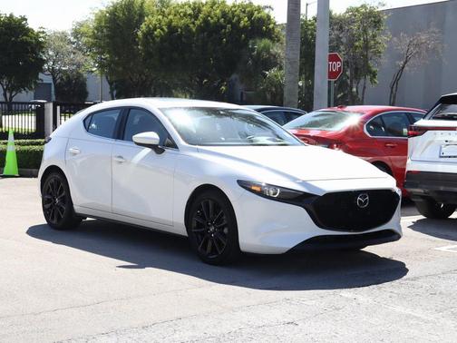 2023 Mazda Mazda3 AWD w/Premium Package