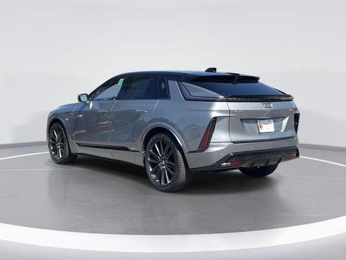 2026 Cadillac LYRIQ V