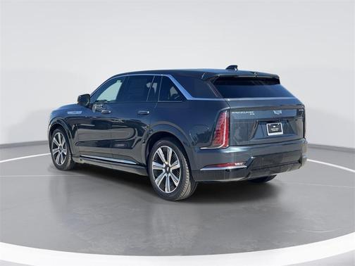 2025 Cadillac Escalade IQ Luxury 2