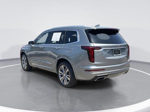 Argent Silver Metallic 2023 Cadillac XT6 Premium Luxury FWD