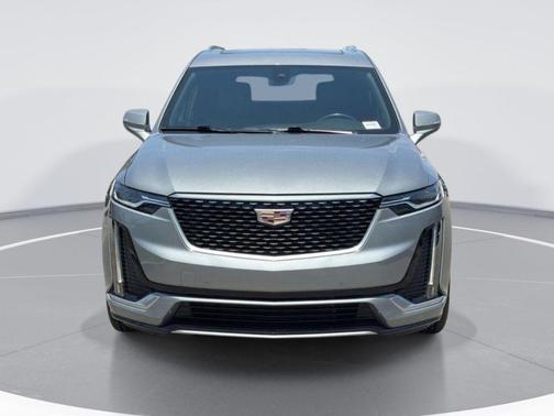 Argent Silver Metallic 2023 Cadillac XT6 Premium Luxury FWD