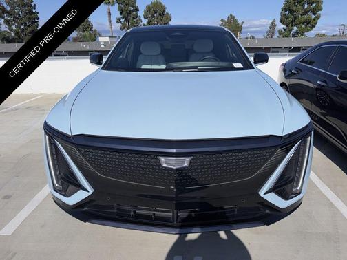 Nimbus Metallic 2024 Cadillac LYRIQ Sport