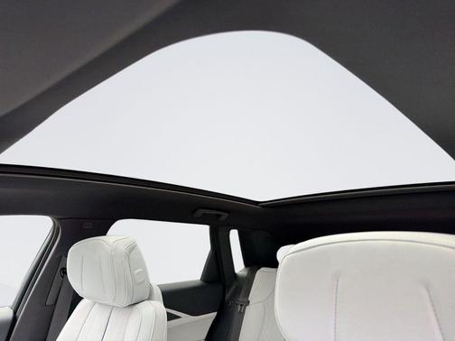 Nimbus Metallic 2024 Cadillac LYRIQ Sport