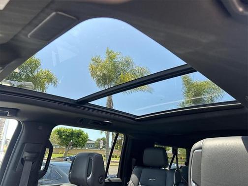 2023 Cadillac Escalade ESV Premium Luxury
