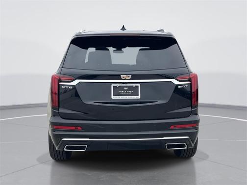 2025 Cadillac XT6 Luxury FWD
