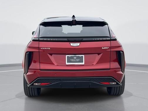 2026 Cadillac LYRIQ V
