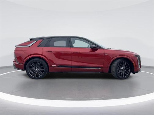 2026 Cadillac LYRIQ V