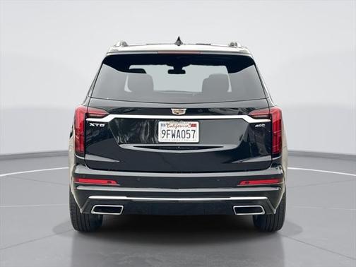2023 Cadillac XT6 Premium Luxury FWD