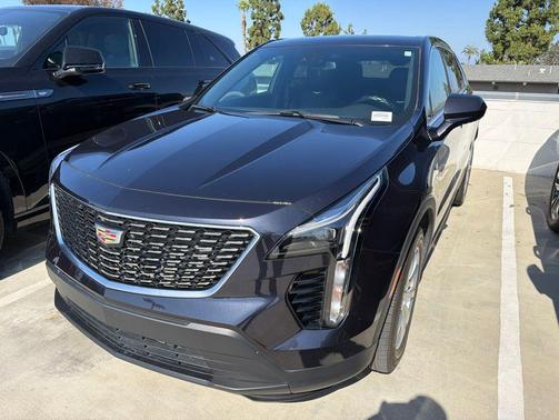 Galactic Gray Metallic 2023 Cadillac XT4 Luxury