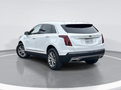 2022 Cadillac XT5 Premium Luxury