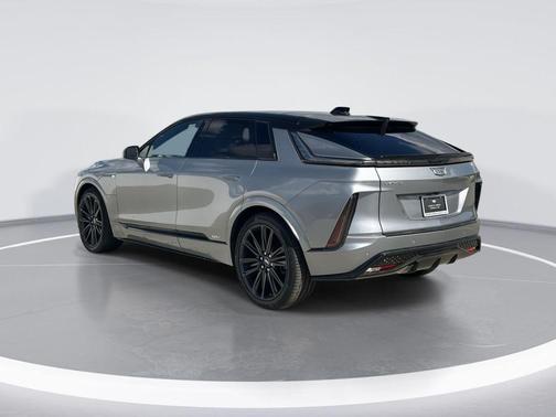 2026 Cadillac LYRIQ V