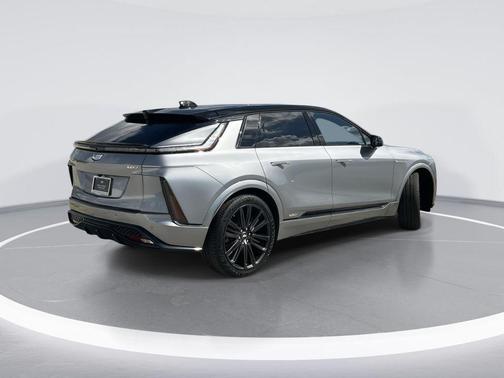 2026 Cadillac LYRIQ V