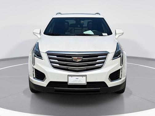 Crystal White Tricoat 2017 Cadillac XT5 Premium Luxury