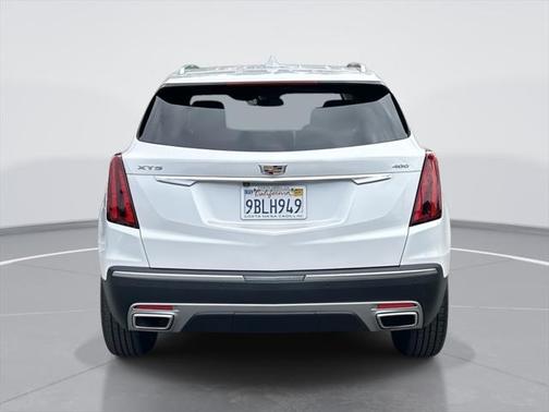 2022 Cadillac XT5 Premium Luxury