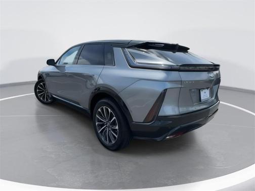 2025 Cadillac LYRIQ Sport