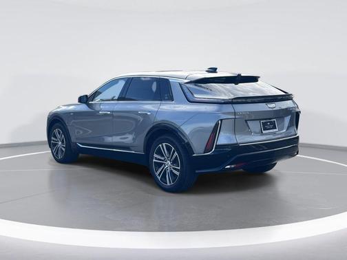 2025 Cadillac LYRIQ Luxury