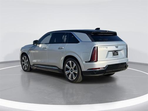 2025 Cadillac Escalade IQ Luxury 2