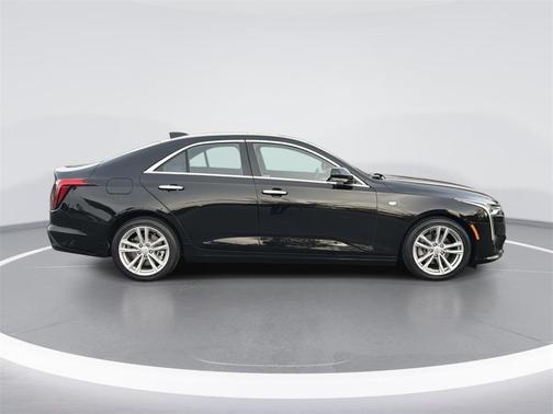 2024 Cadillac CT4 Luxury