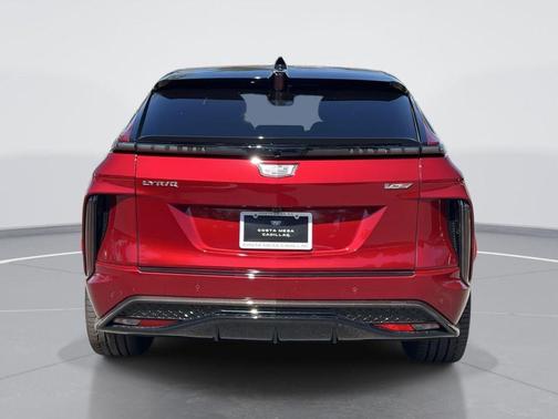 2026 Cadillac LYRIQ V