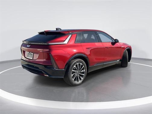 2025 Cadillac LYRIQ Sport