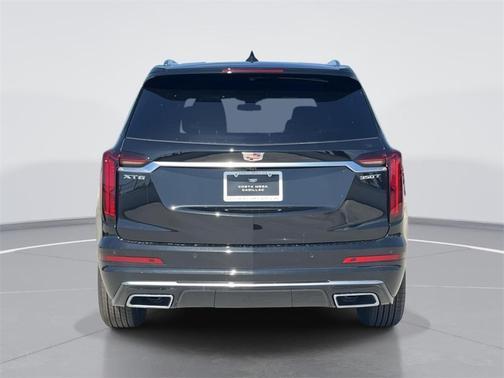 2025 Cadillac XT6 Luxury FWD