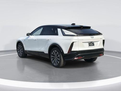 2025 Cadillac LYRIQ Sport