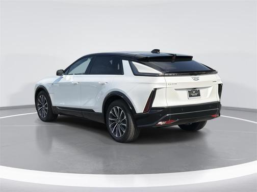 2025 Cadillac LYRIQ Sport