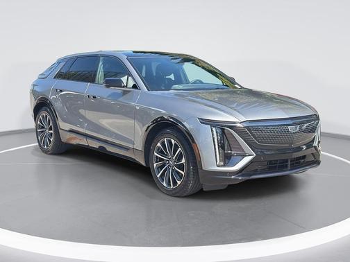 Argent Silver Metallic 2024 Cadillac LYRIQ Sport