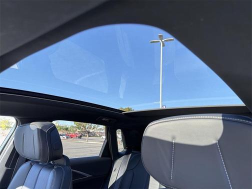 2025 Cadillac LYRIQ Luxury