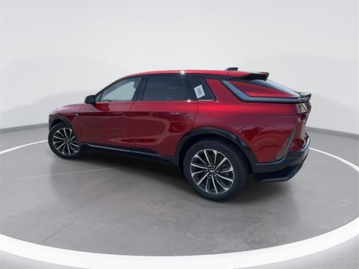 2025 Cadillac LYRIQ Sport