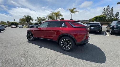 2025 Cadillac LYRIQ Sport w/1SJ