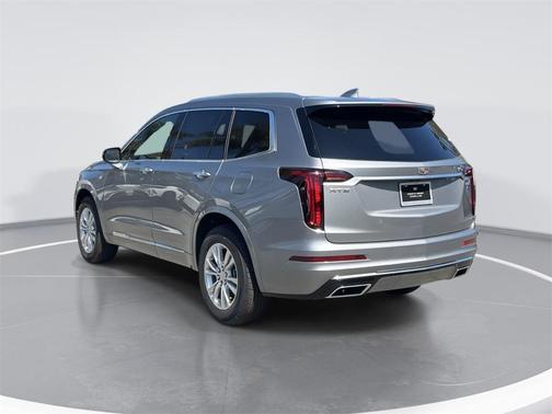 2025 Cadillac XT6 Luxury FWD
