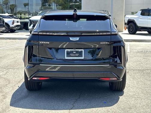 2025 Cadillac LYRIQ Luxury w/1SC