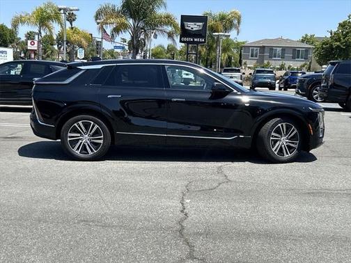2025 Cadillac LYRIQ Luxury w/1SC
