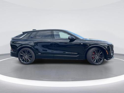 2026 Cadillac LYRIQ V Premium