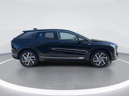 Black Raven 2026 Cadillac OPTIQ Premium Luxury