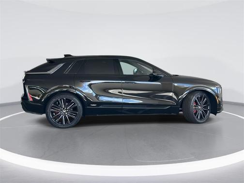 2026 Cadillac LYRIQ V Premium