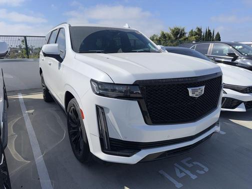 Crystal White Tricoat 2023 Cadillac Escalade Sport Platinum