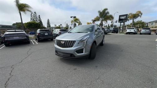2025 Cadillac XT5 Luxury