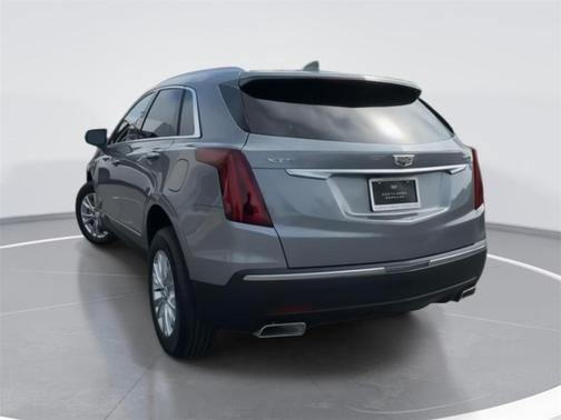2025 Cadillac XT5 Luxury