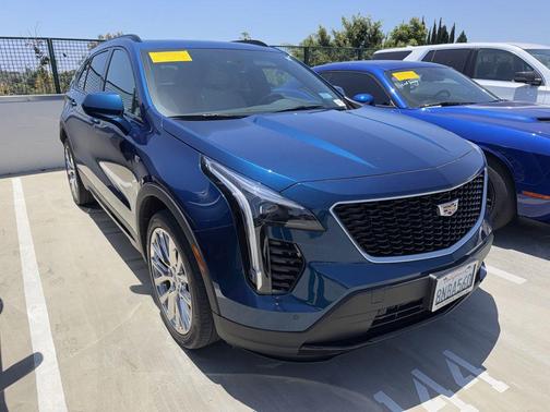 Atlantic Metallic 2019 Cadillac XT4 Sport