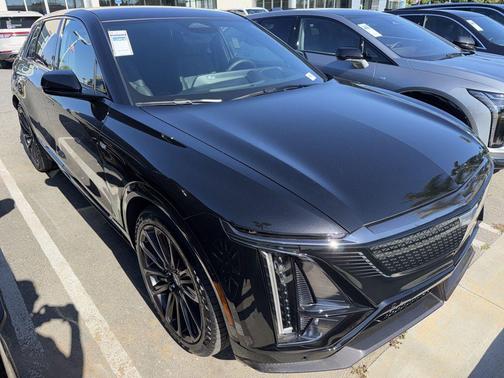 Stellar Black Metallic 2026 Cadillac LYRIQ V