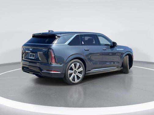 2026 Cadillac Escalade IQ Luxury