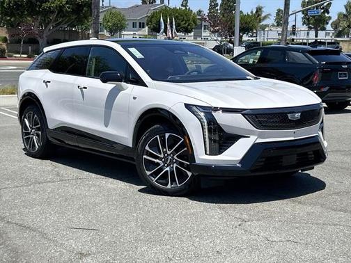 2025 Cadillac OPTIQ Sport