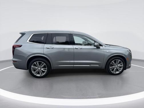 2023 Cadillac XT6 Premium Luxury FWD