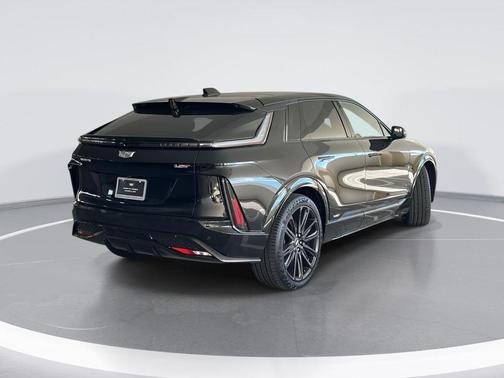 2026 Cadillac LYRIQ V