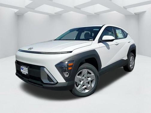 2025 Hyundai KONA SE