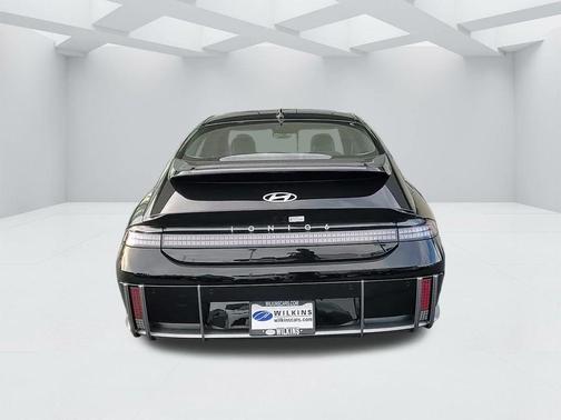 2025 Hyundai IONIQ 6 SEL